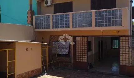 Ampla casa próximo a  Puc....