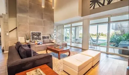 Casa Moderna 04 Dormitórios c/03 suítes e 418m² completa - Cond. Terra Ville