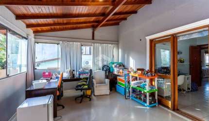 Casa em condomínio no Moutain Ville na Hípica em Porto Alegre