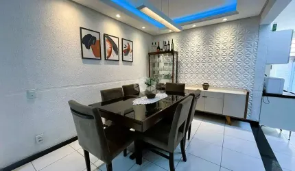 Casa térrea com 150 m², 3 dormitórios, 2 suítes, pátio com piscina e espaço gourmet