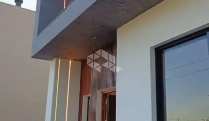 Casa de 03 Dormitórios na Zona Sul de  Porto Alegre