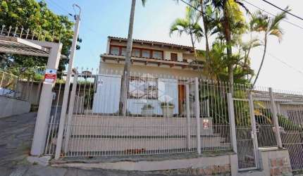 Casa 4 quartos próximo a PUC