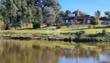 Sítio à venda com 2.500m em Viamão