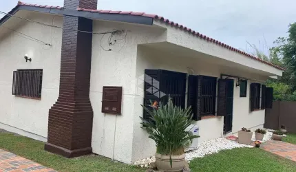 casa 3 dormitórios ( 2 suítes) com 204m² e 4 vagas