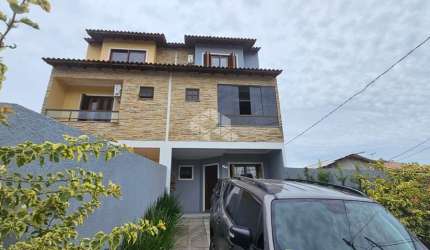 Casa 3 suítes 2 vagas na Zona sul de porto alegre