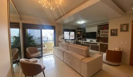 Apartameno com 3 suítes, 254 m² privativos e 3 vagas de garagem.