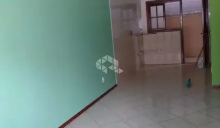 linda casa no bairro Desvio Rizzo