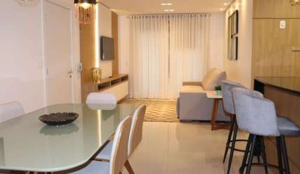 Apartamento com 3 dormitórios e 2 Vagas no Villa Horn