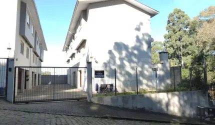 Sobrado no Bairro Charqueadas com 84,44m² , 2 dormitórios, garagem e semi mobiliado