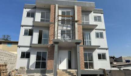 apartamento novo com terraço no bairro Centenário