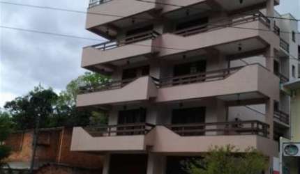 Apartamento com 3 dormitórios  sendo um suíte, são 150 m² de área privativa.