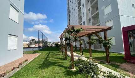 APARTAMENTO SEMIMOBILIADO COM 03 DORMITÓRIOS SENDO UM SUITE.