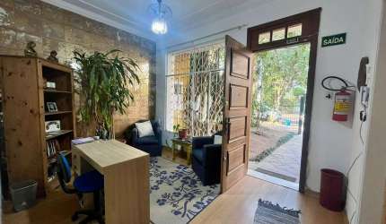 Casa à venda em Petrópolis - Porto Alegre