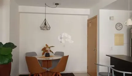 Apartamento 2 quartos semi mobiliado com vaga de garagem