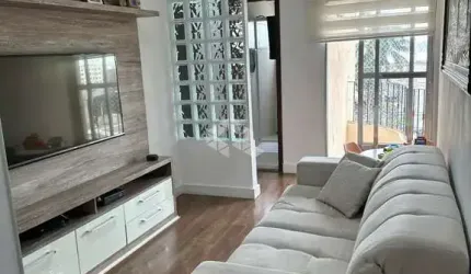 Apartamento a venda na Penha 56,00 m², 2 dormitórios, sala com sacada, 1 vaga de garagem, aceita pet.