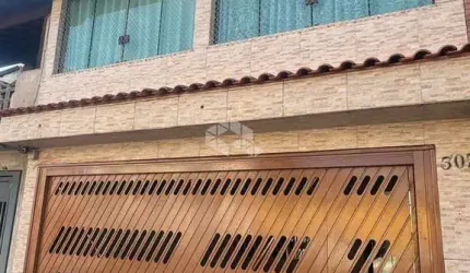 SOBRADO À VENDA EM JARDIM NORDESTE  COM ÁREA GOURMET E 2 VAGAS DE GARAGEM