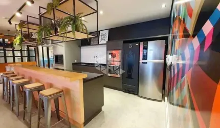 Studio no coração da Cidade Baixa, com 34m² de espaço privativo