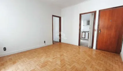 Apartamento 1 quarto, living dois ambientes, semi mobiliado