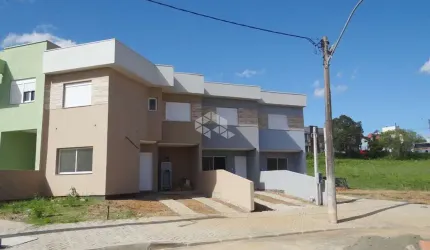 Sobrado 3 dormitorios no residencial Verdes Campos da Protásio Alves com 112m2