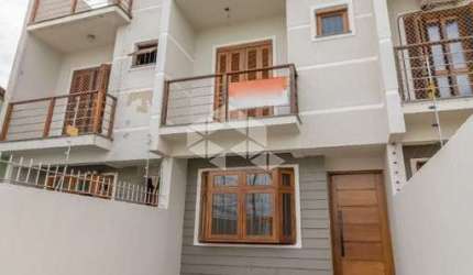 Casa 3 Dormitórios , 2 Vagas, PÁTIO COM POSSIBILIDADE DE PISCINA