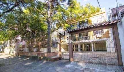 Apartamento de 1 quarto em condomínio à venda no bairro Jardim Floresta em Porto Alegre com 42 m²