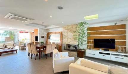 Casa com 3 Quartos à venda, 218m² - Ipanema