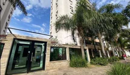Cobertura horizontal, 3 dorms, sendo 1 suíte, piscina privativa, 2 vagas de garagem cobertas e escrituradas