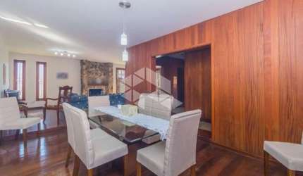Casa em Ipanema 4 dormitórios 3 vagas de garagem