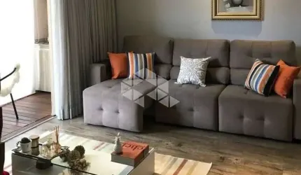 Apartamento de 71m², 3 dormitórios, 1 suíte, 1 vaga.