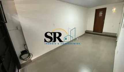 ALUGA-SE CASA MOBILIADA NO CENTRO (R$ 2.100,00)