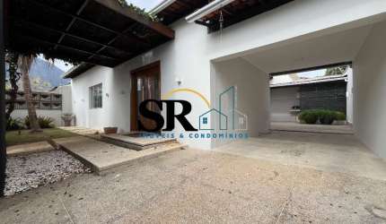 Casa com 3 quartos à venda no Ilha dos Araújos, Governador Valadares  por R$ 1.100.000