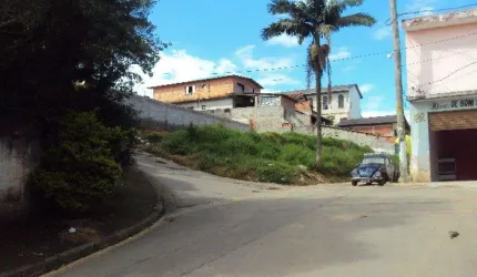 Terreno de 320 m²  a venda- Região do Cipó!