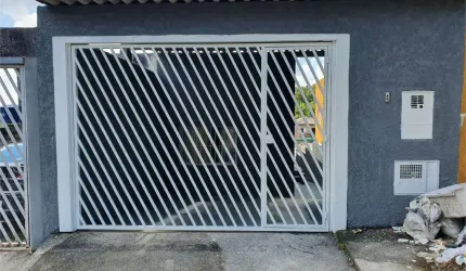 Casa com 02 Quartos sendo 01 suíte, duas Vagas  para venda - Cipó - Embu Guaçu - Vila Dirce