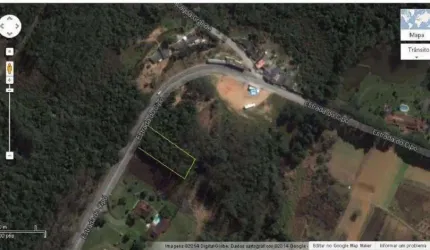Terreno de 1500 mts²  na Estrada do Cipó - Á Venda - próximo á divisa de São Paulo / Embu-Guaçu