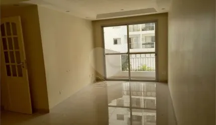 Apartamento Reformado no Edifício Tebas: jardim marajoara ,rua José  Benedito Salinas