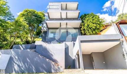 Casa com 5 Quartos à venda, 436 m² por R$ 1.190.000 - Pendotiba - Niterói/RJ