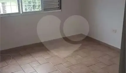 Vende Excelente Sobrado com 4 Dormitórios em Pirituba!!