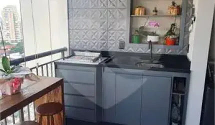 Apartamento no Ipiranga com 2 dormitórios e 1 vaga.