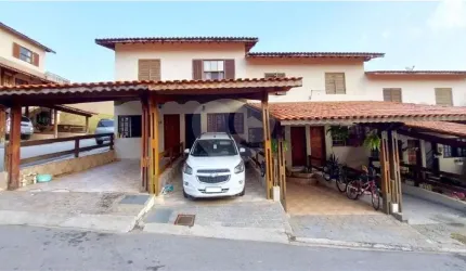 Casa 02 Dormitorios - Pedreira