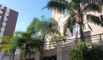 Apto 2 dorm - com suíte - duas vagas de garagem.