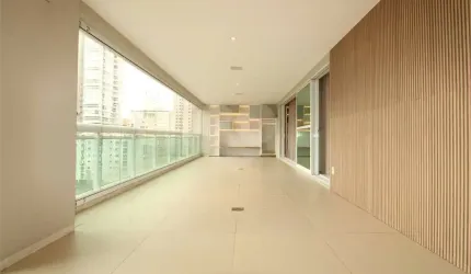 Apartamento com 4 quartos à venda em Aparecida - SP