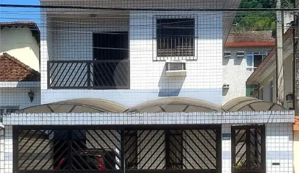 Casa com 4 quartos à venda em Marapé - SP