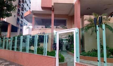Apartamento com 3 quartos à venda em Embaré - SP