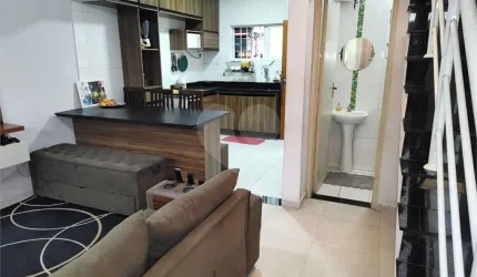 Condomínio com 2 quartos à venda em Vila Voturua - SP