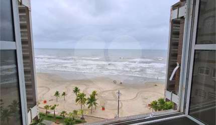 Apartamento com 3 quartos à venda em Ocian - SP