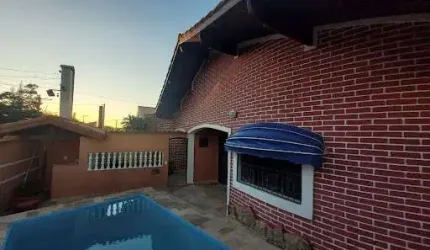 Casa térrea com piscina  - Jardim Imperador - Peruíbe/SP