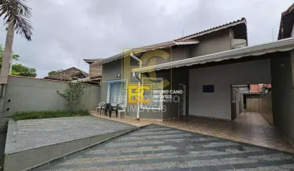 Lindo Sobrado a 100 Metros do Mar
