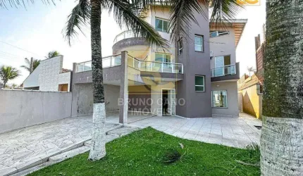 Sobrado com 3 pavimentos vista livre e localização privilegiada - Balneário São João Batista I - Peruíbe