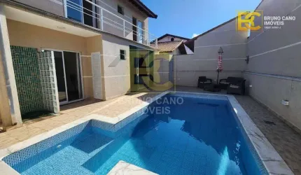 SOBRADO COM ÁREA DE LAZER A 950M DO MAR-Jardim Imperador - Peruíbe/SP