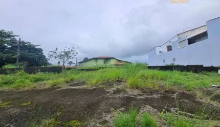 Terreno na Avenida Principal no Maria Helena Novaes em Peruíbe/SP